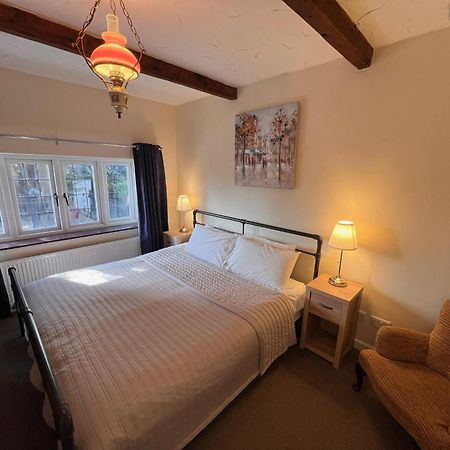 Hunston Mill Self Catering Dog Stay For Free Chichester Bagian luar foto