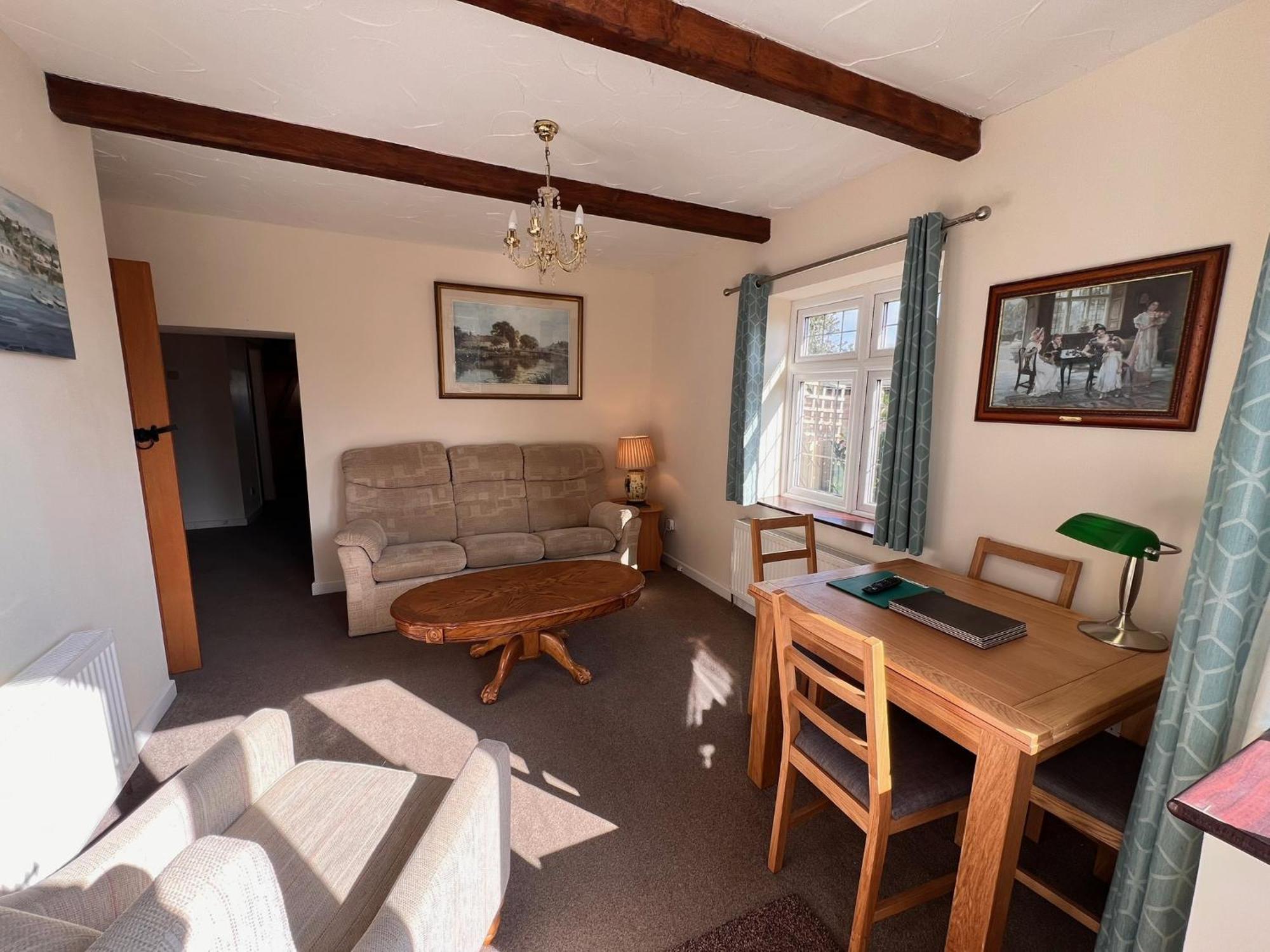 Hunston Mill Self Catering Dog Stay For Free Chichester Bagian luar foto
